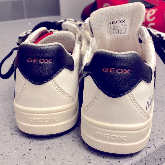 Gorgeous Disney Minnie Mouse shoes. Gently used. Originally purchased for $90 - Picture 3 of 4